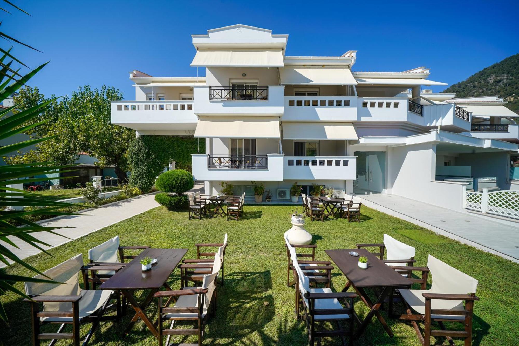 Nikolas Studios Chrysi Ammoudia Exterior photo